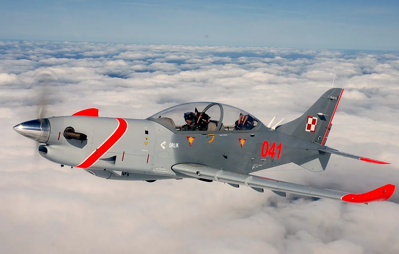 Фото обои Самолет, ВВС Польши, Учебно-тренировочный самолёт, PZL-130 Orlik