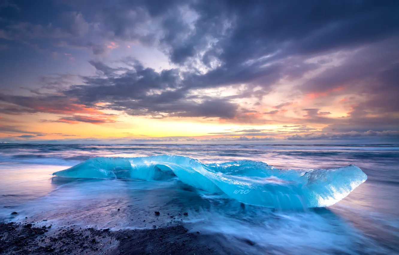 Фото обои лед, море, небо, облака, берег, прибой, Исландия