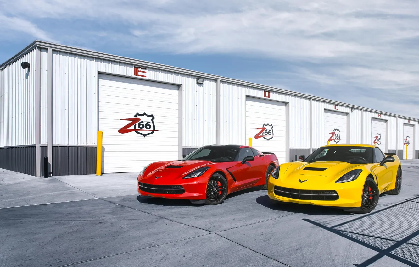 Фото обои красный, жёлтый, Corvette, Chevrolet, red, шевроле, yellow, front