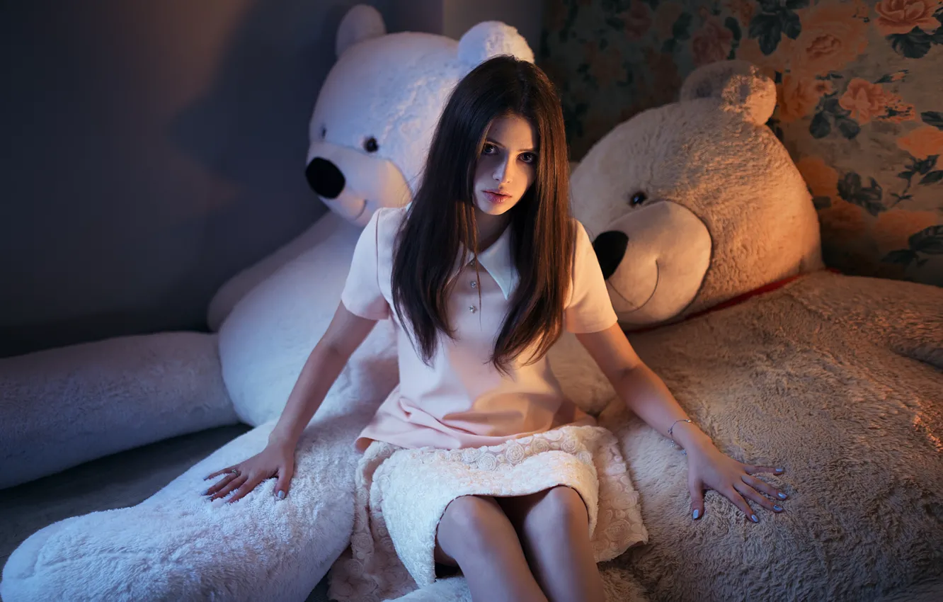 Фото обои girl, fashion, model, beauty, teddy, nice, bears, Karina