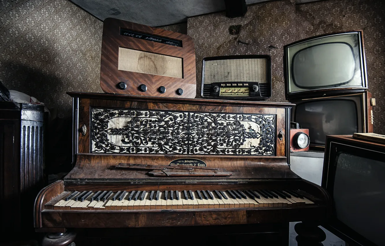 Фото обои радио, телевизор, пианино, приёмник