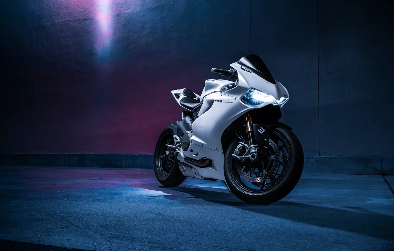 Фото обои Light, Ducati, Bike, Panigale, Fast, Motorcycle, Enlaes, 1199S