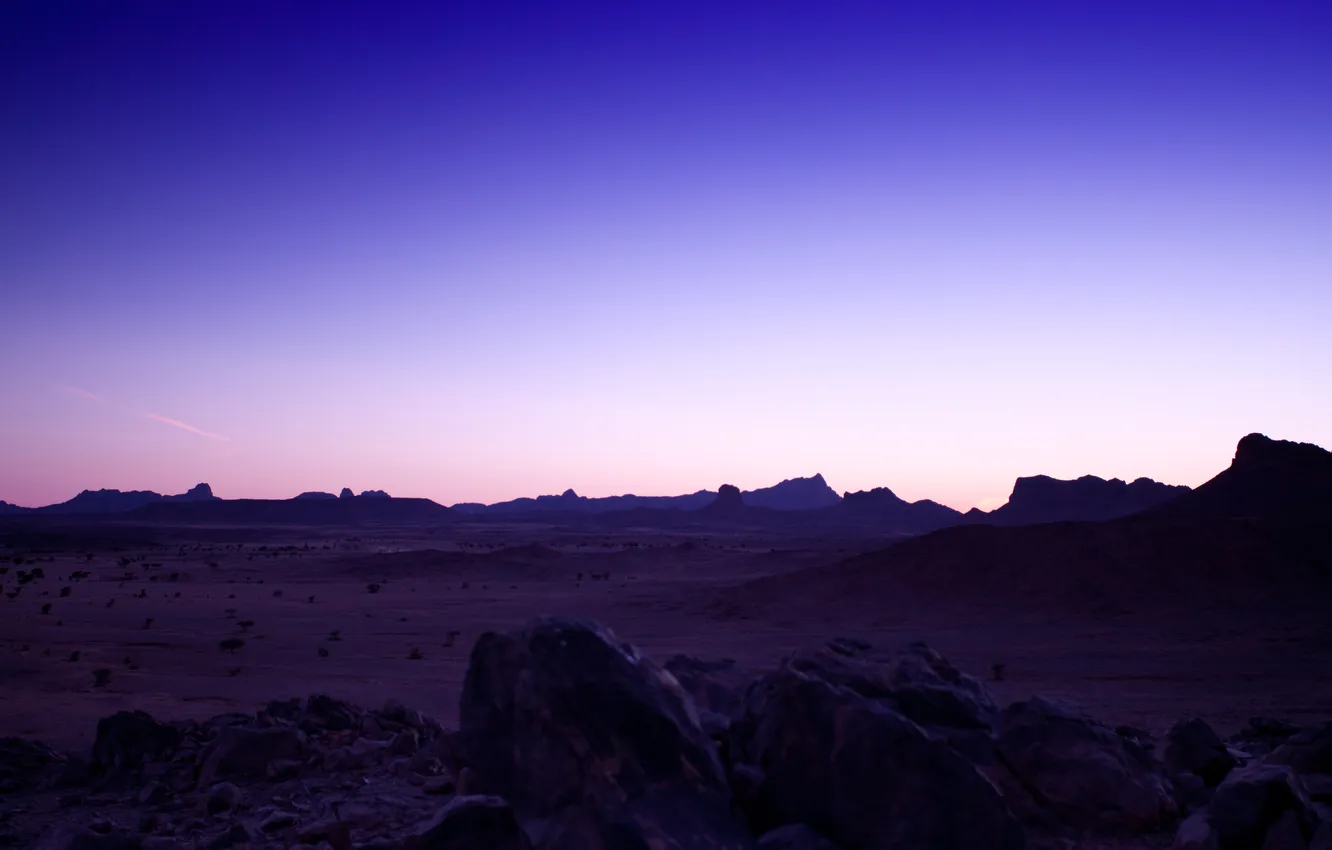 Фото обои фиолетовый, небо, синий, камни, пустыня, долина, сумерки