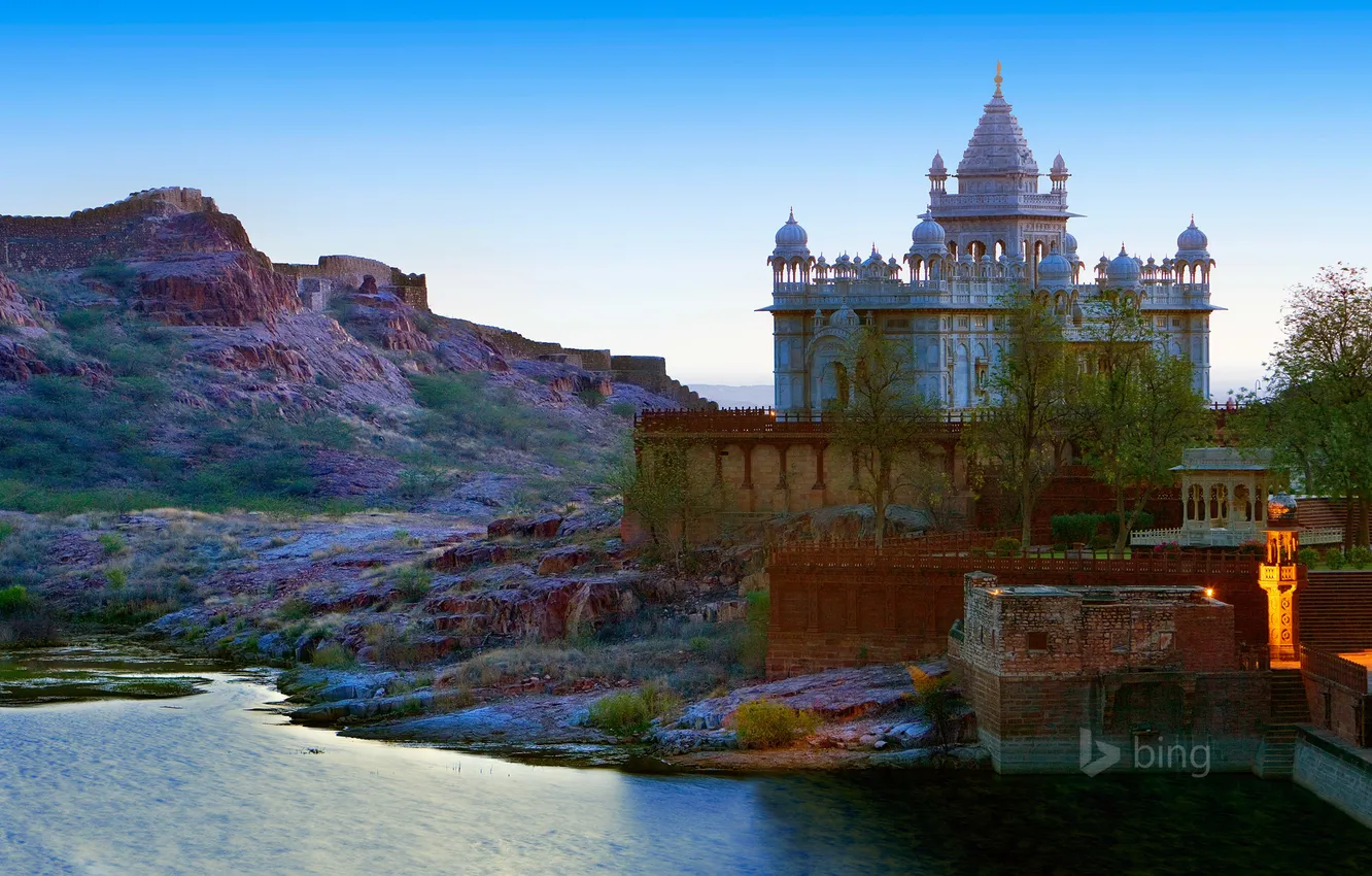 Фото обои небо, горы, озеро, Индия, дворец, Джодхпур, Джасвант Тада