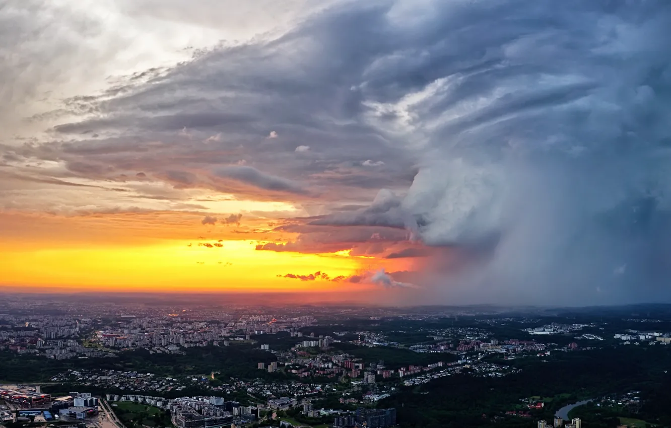 Фото обои Lietuva, Vilnius, debesys