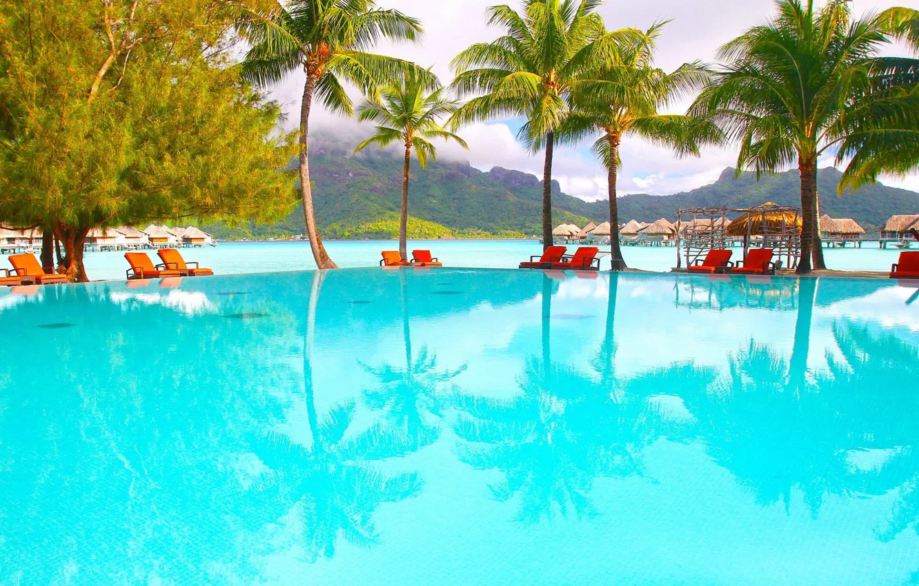 Фото обои пальмы, берег, бассейн, отель, лагуна, Bora-Bora, Polynesia
