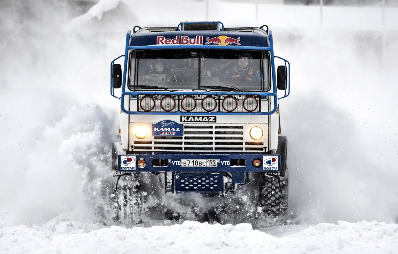 Фото обои зима, снег, Paris, Russia, Red Bull, Dakar, Камаз, Kamaz Master
