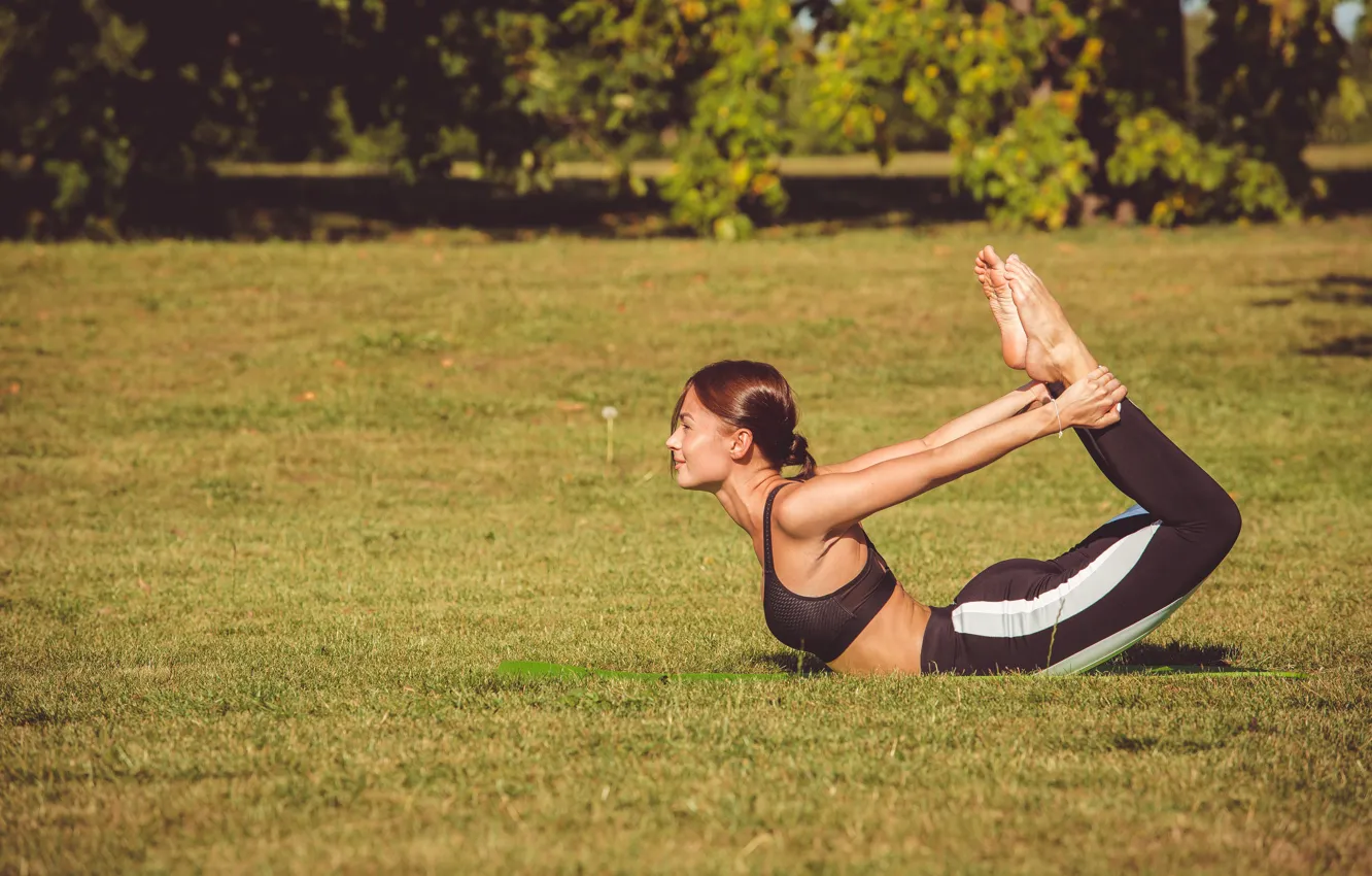 Фото обои park, workout, yoga
