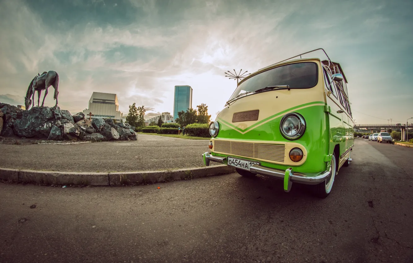Фото обои зеленый, ретро, фургон, красноярск, ераз, кофемобиль