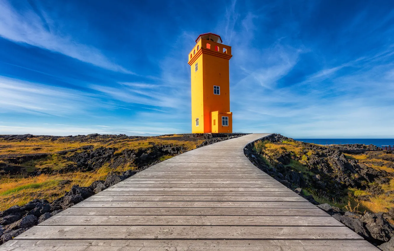 Фото обои небо, маяк, дорожка, Исландия, настил