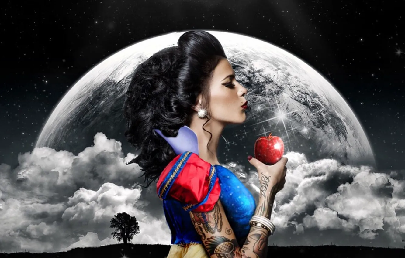 Фото обои apple, moon, Fantasy, clouds, tattoo, snow white