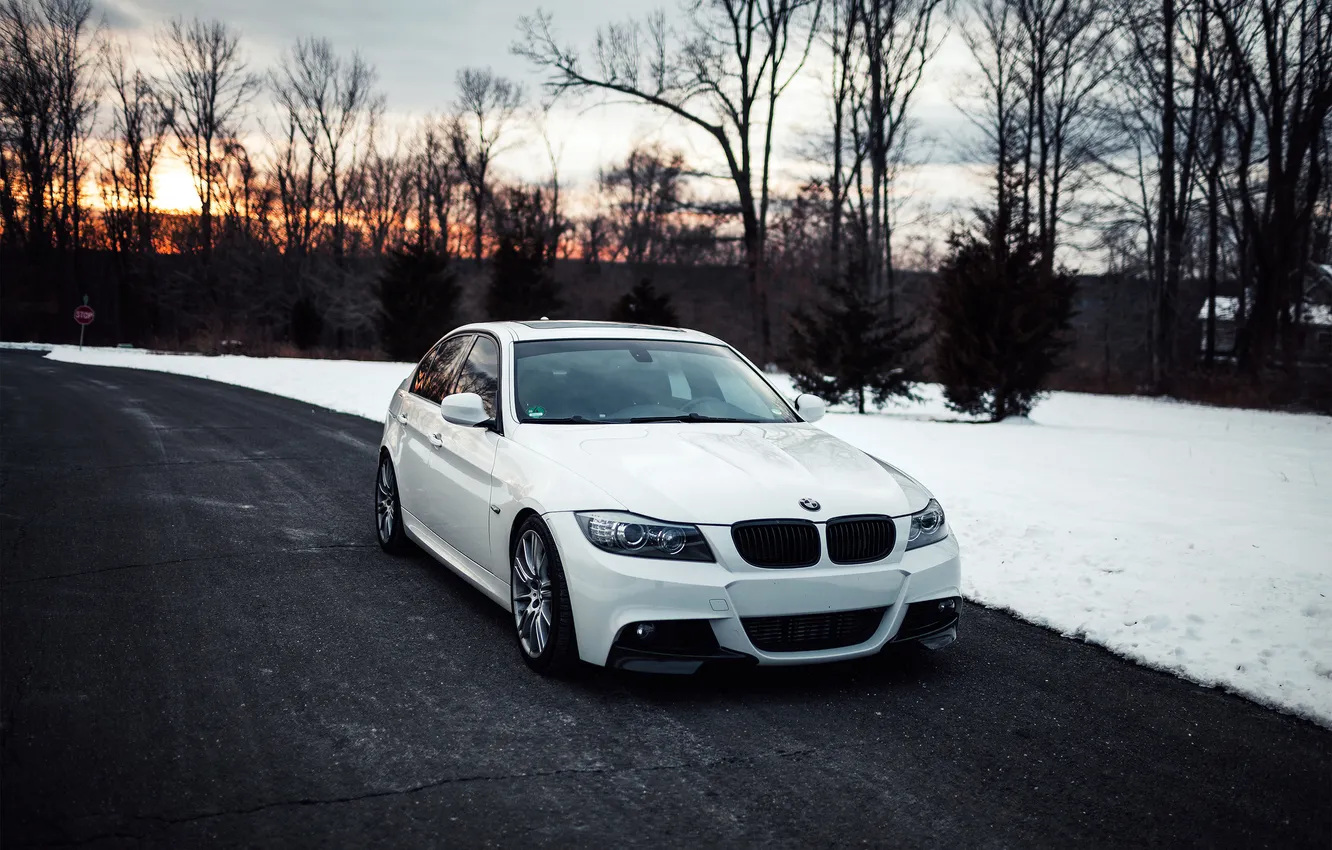 Фото обои зима, дорога, белый, снег, деревья, бмв, BMW, white