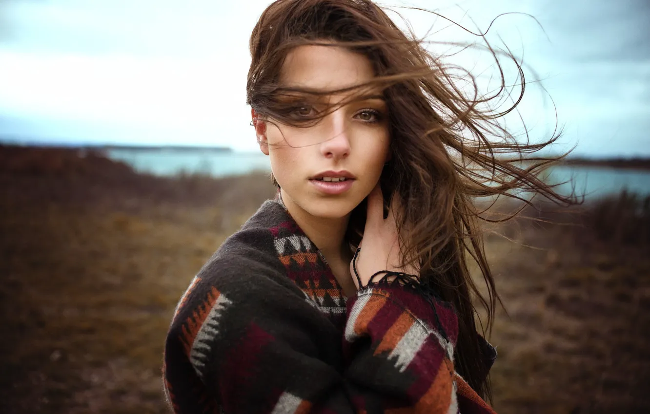 Фото обои Girl, green eyes, photo, model, beauty, lips, face, brunette