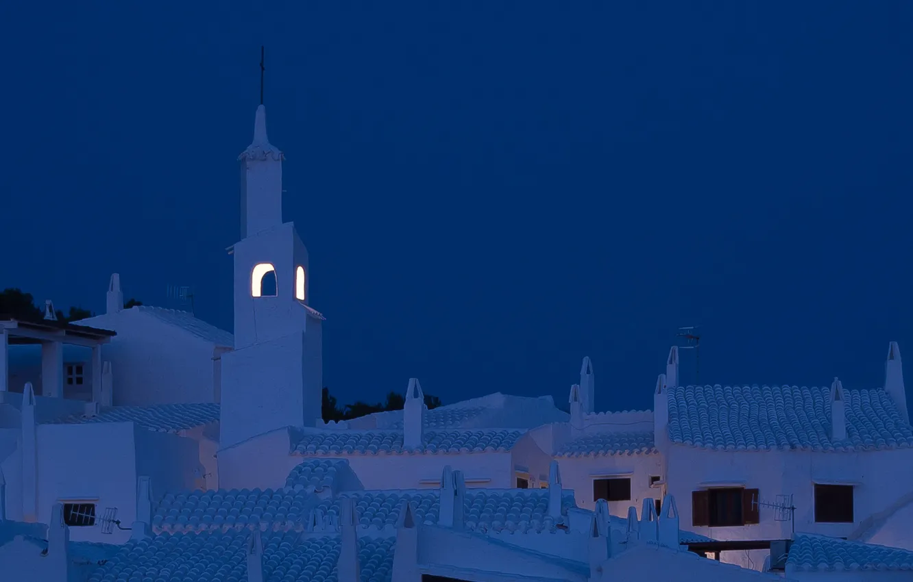 Фото обои крыша, ночь, остров, башня, дома, Испания, Менорка