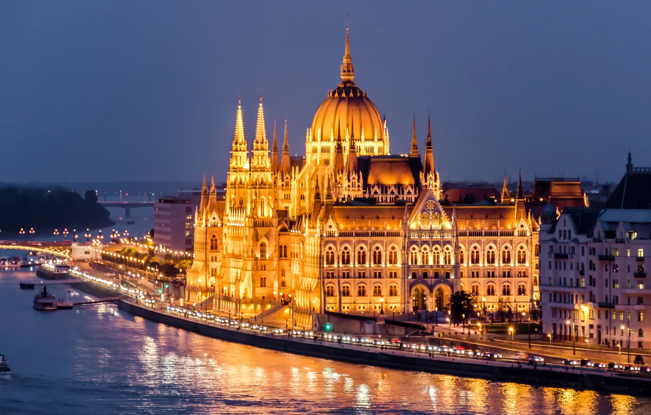 Фото обои ночь, город, река, здания, дома, освещение, Парламент, Венгрия
