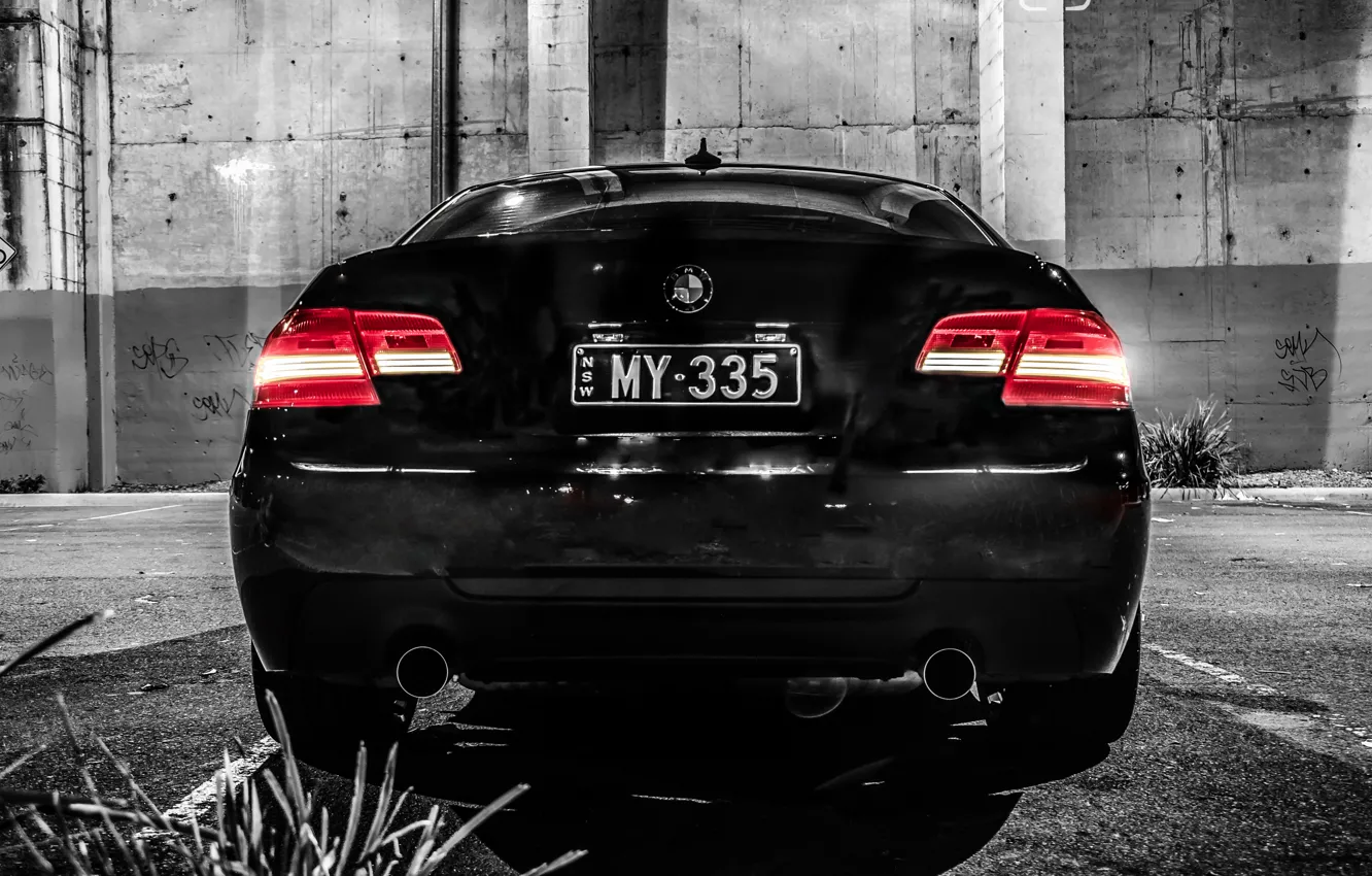 Фото обои бмв, BMW, черная, black, E90, 3 серия, 335