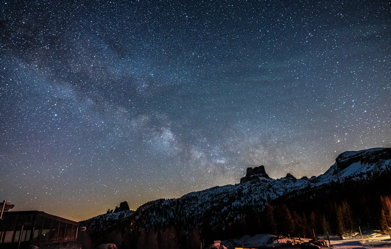 Фото обои Sky, Stars, Wood, Winter, Mountain, Lights, Night, Snow