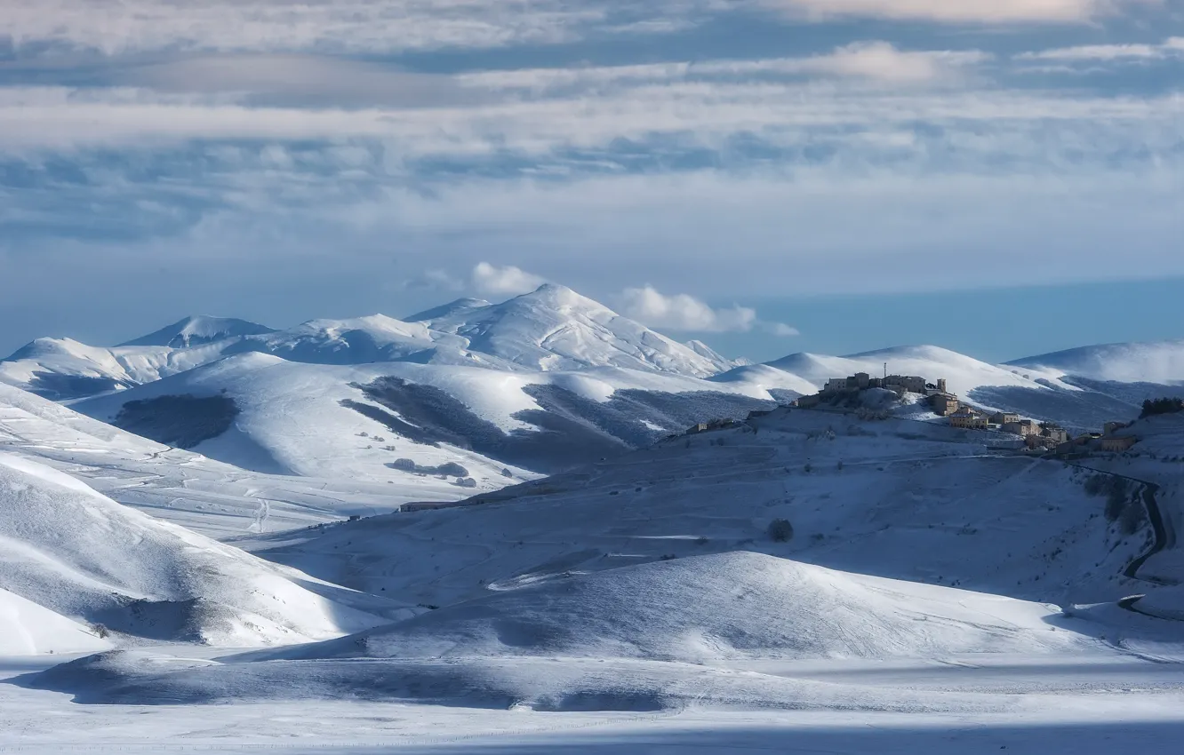 Фото обои sky, blue, snow, italy, Umbria, Castelluccio, Norcia