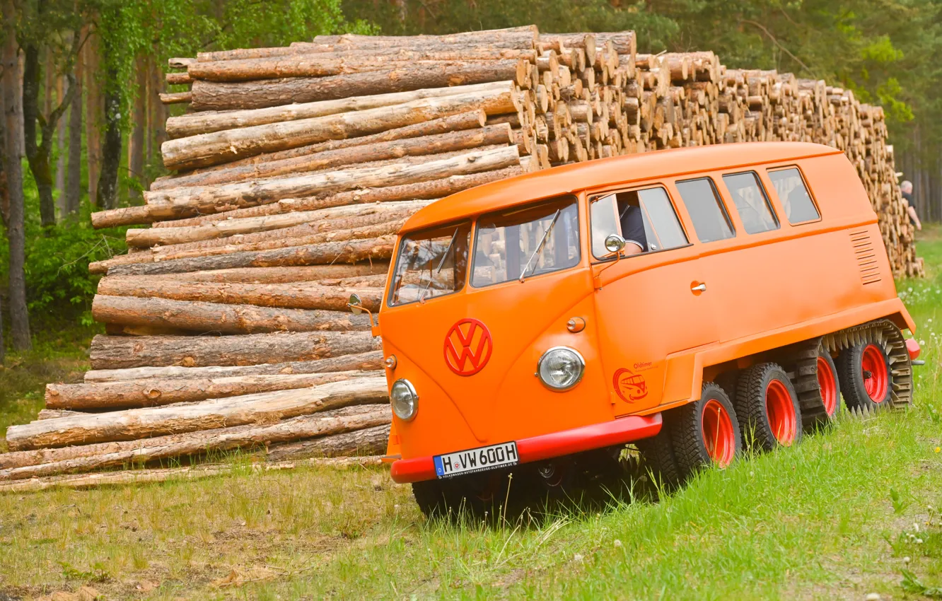 Фото обои Деревья, Германия, Лес, Volkswagen, Austria, 1962, Полугусеничный, Бревна