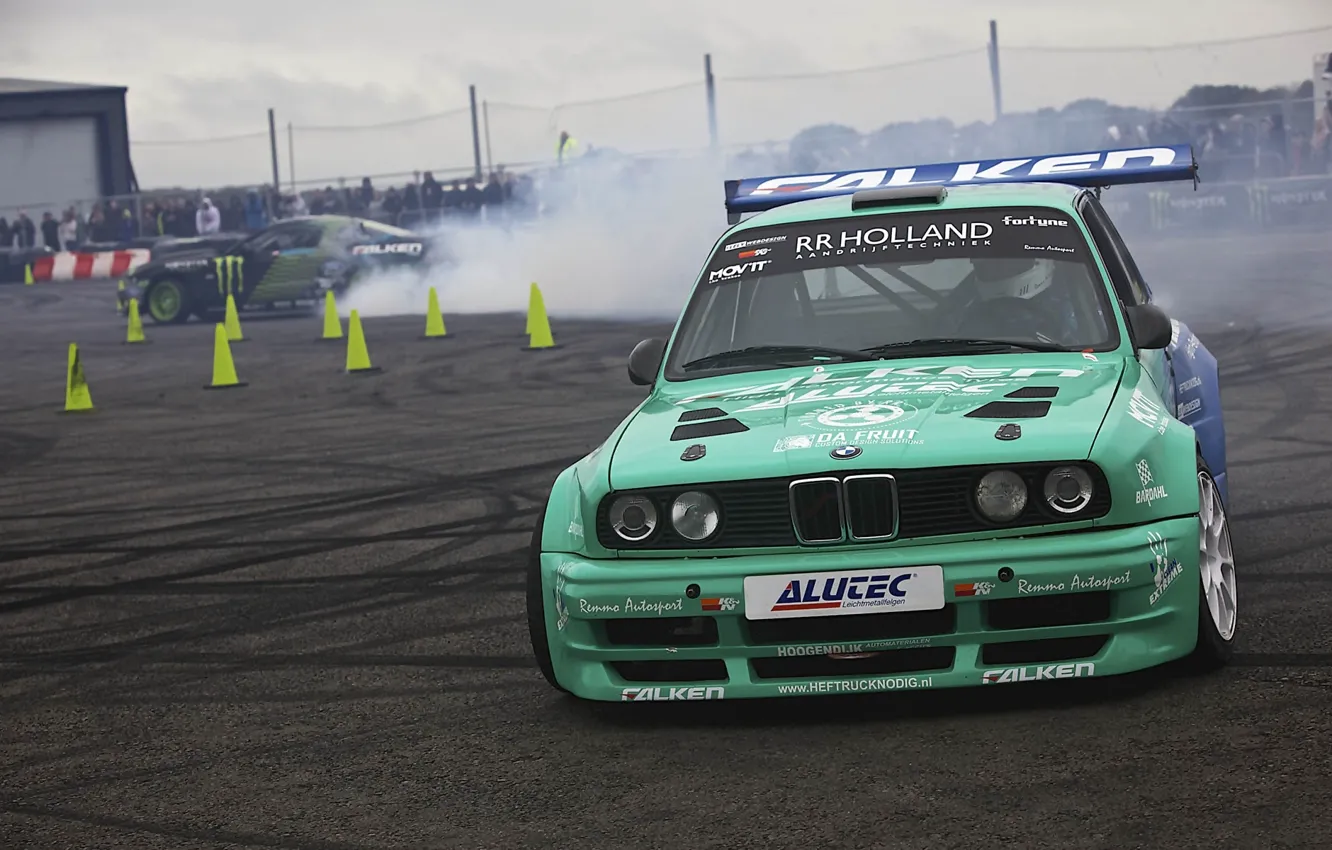 Фото обои BMW, drift, e30, Falken, Gymkhana