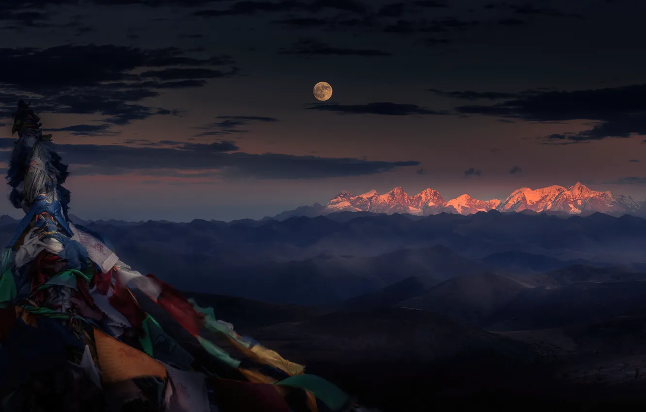 Фото обои moon, landscape, mountains, Tibet, Гималаи, Himalayas, mounts