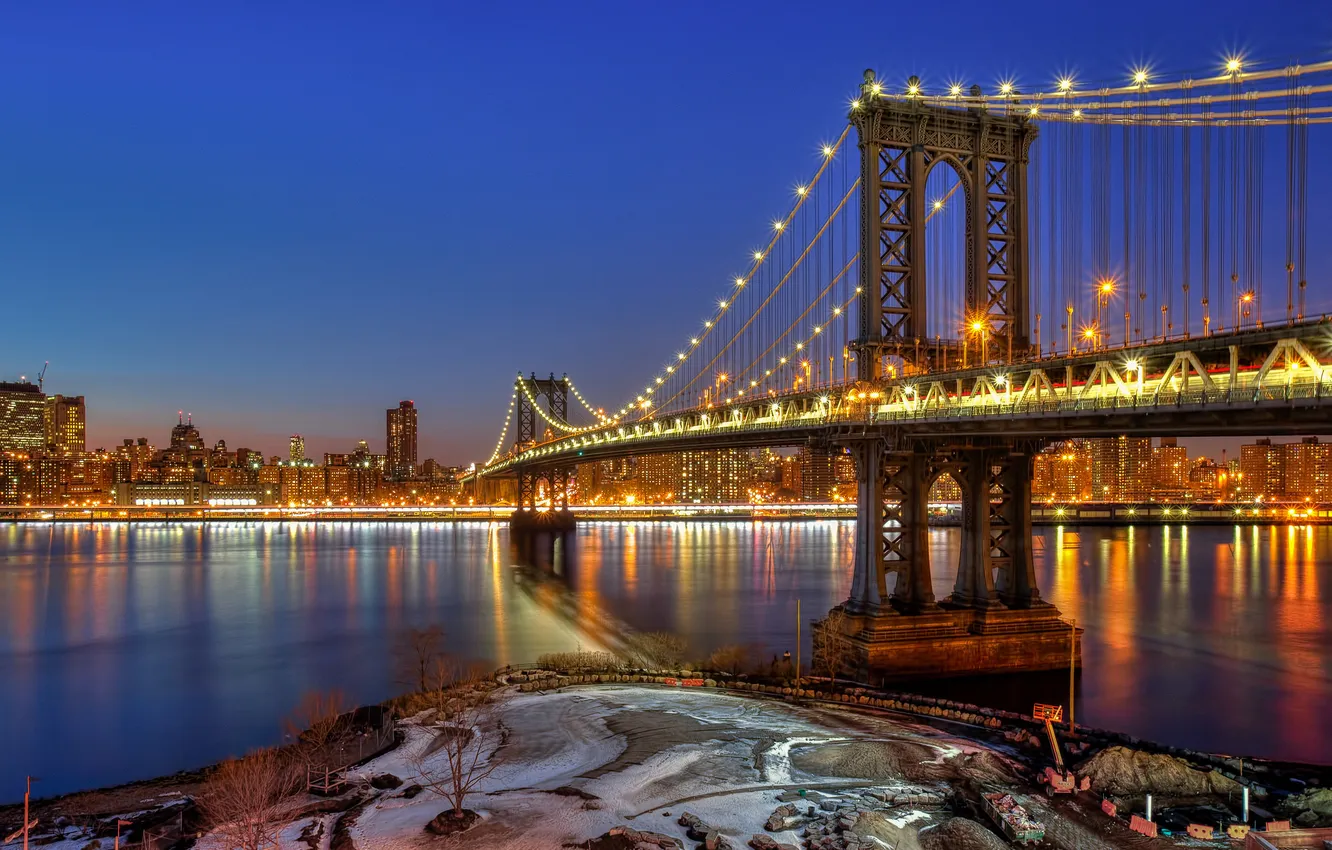 Фото обои небо, ночь, огни, отражение, Нью-Йорк, зеркало, Манхэттенский мост, Соединенные Штаты
