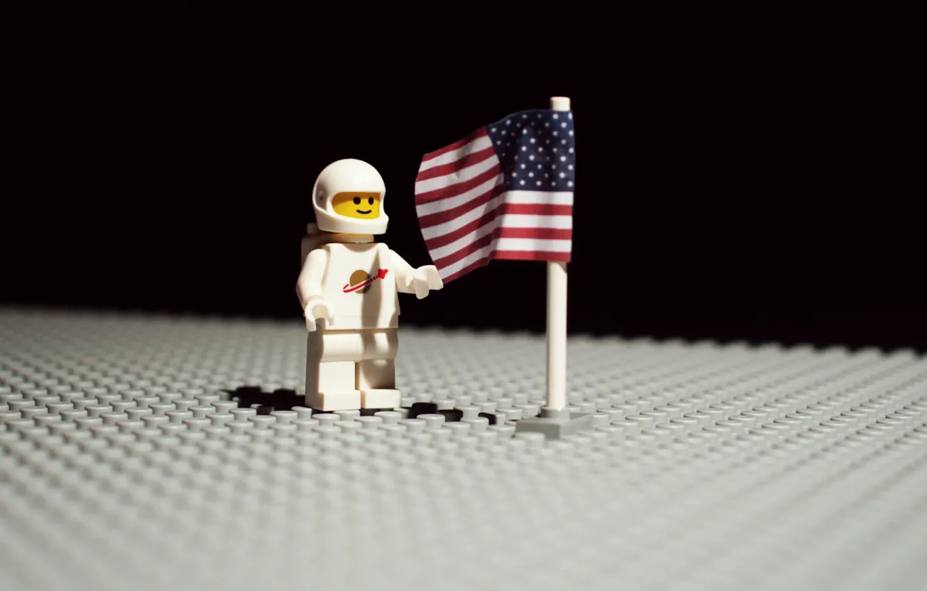 Фото обои USA, lego, flag, astronaut, spaceman, American flag