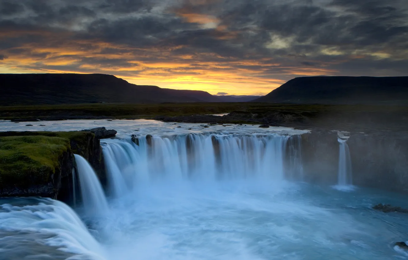 Фото обои Европа, Исландия, самый, мощный, Водопад Деттифосс