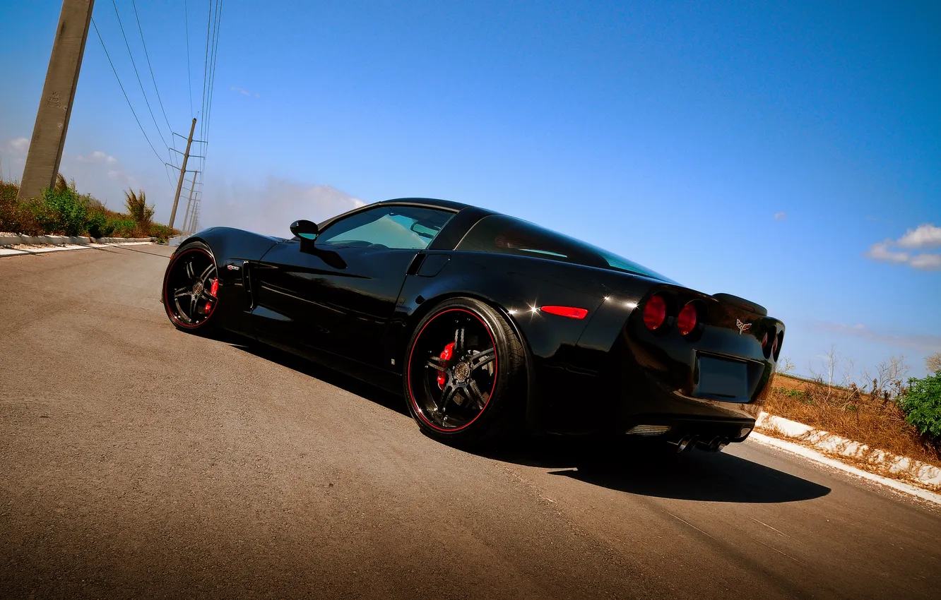 Фото обои чёрный, Z06, Corvette, Chevrolet, шевроле, black, корвет, задняя часть