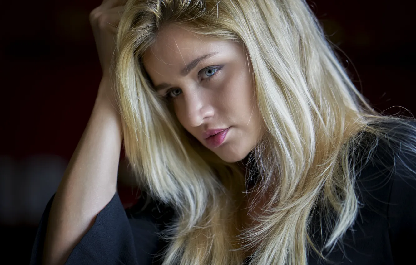 Фото обои девушка, лицо, волосы, блондинка