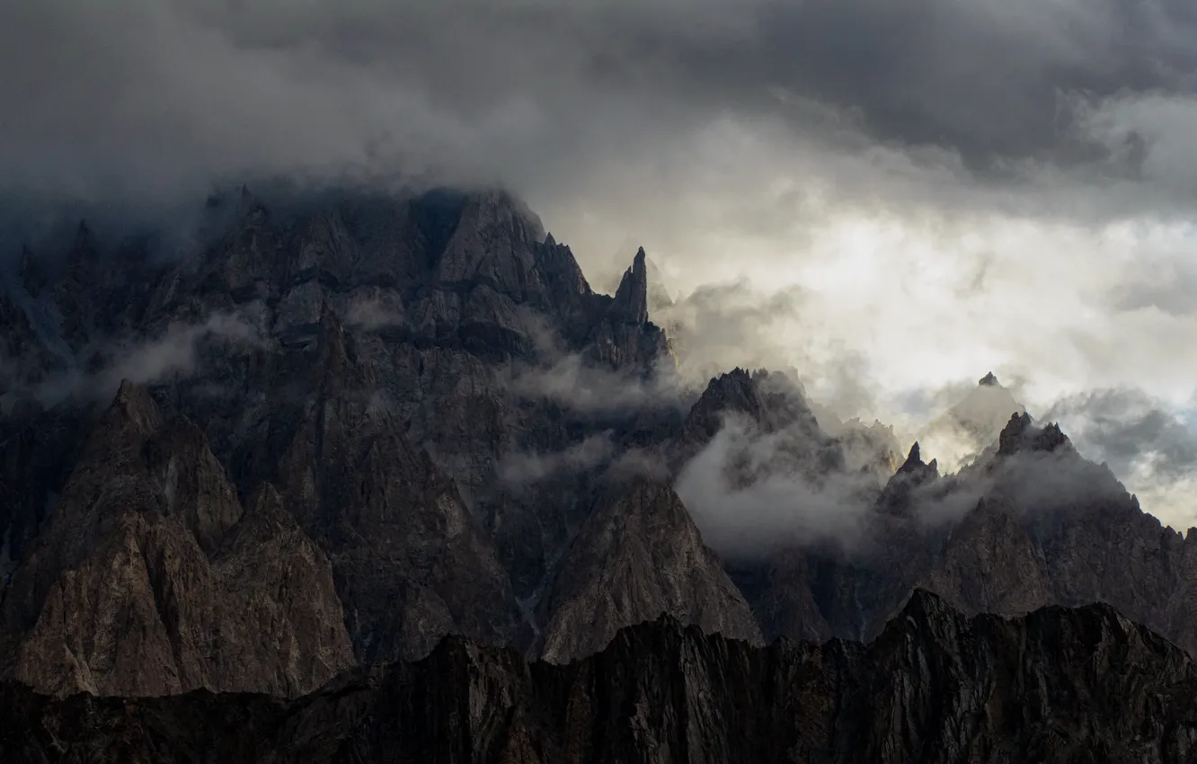 Фото обои небо, облака, горы, тучи, природа, скалы, Pakistan, Пакистан