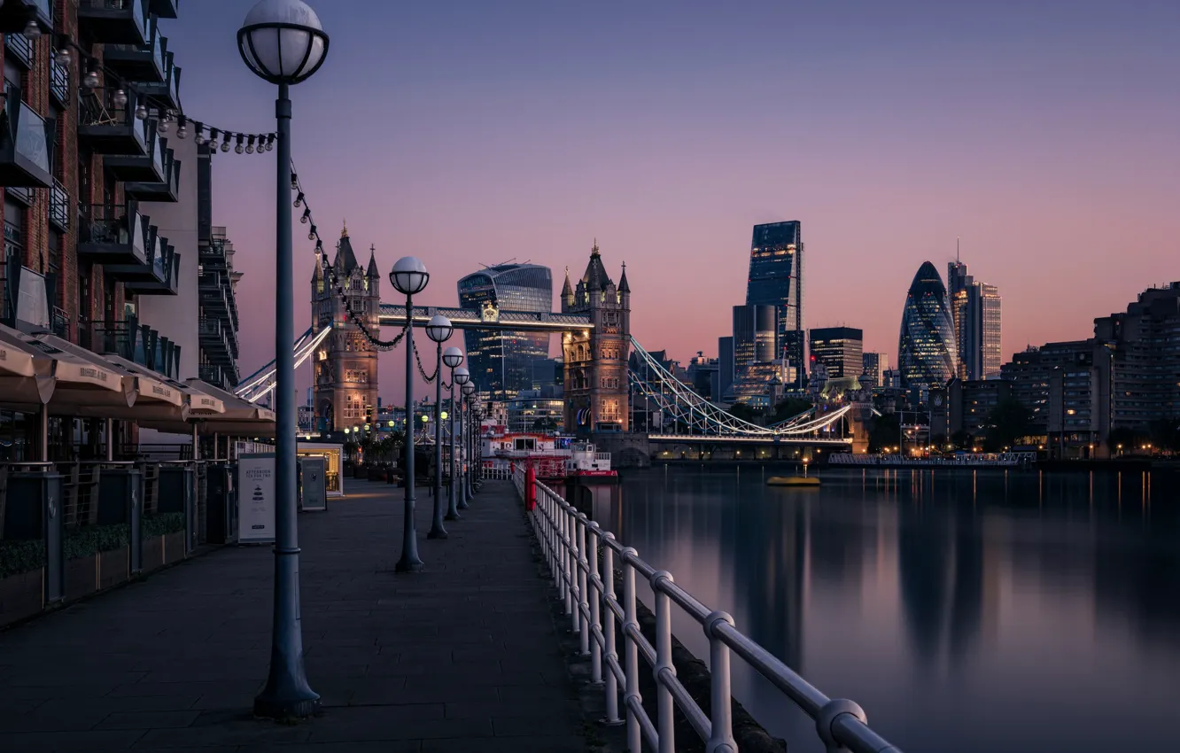 Фото обои река, Англия, Лондон, башня, дома, фонарь, Темза, Тауэрский мост