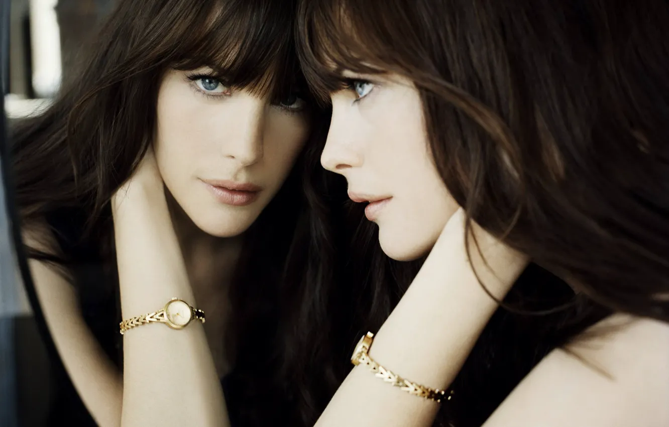 Фото обои зеркало, Лив Тайлер, Liv Tyler, отрожение