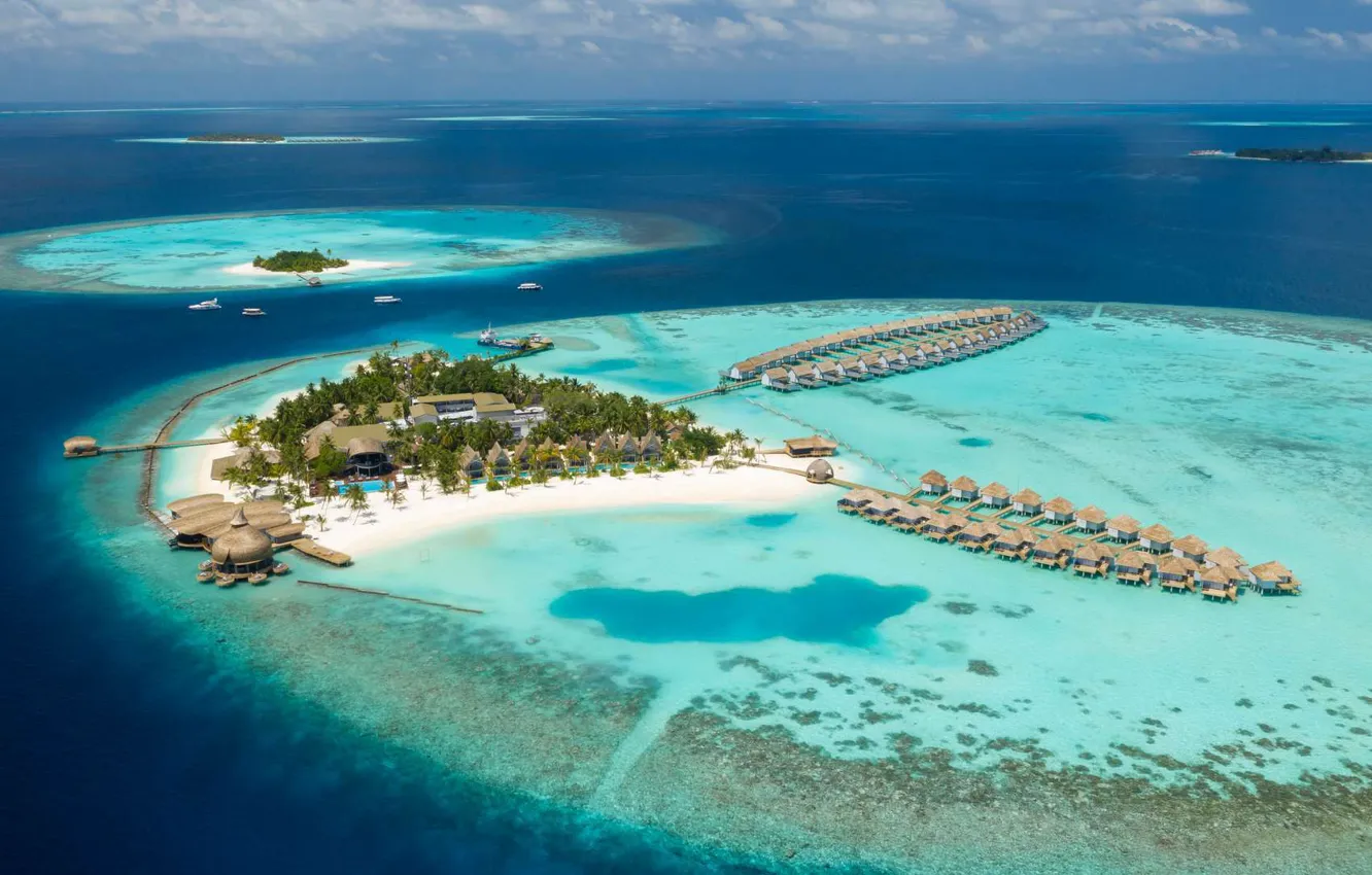 Фото обои острова, пальмы, океан, Мальдивы, курорт, лагуна, пляжи, бунгала
