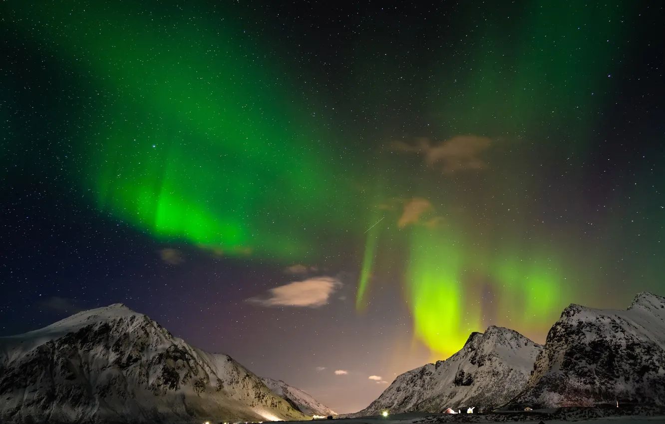 Фото обои море, звезды, пейзаж, горы, ночь, северное сияние, горизонт, Исландия