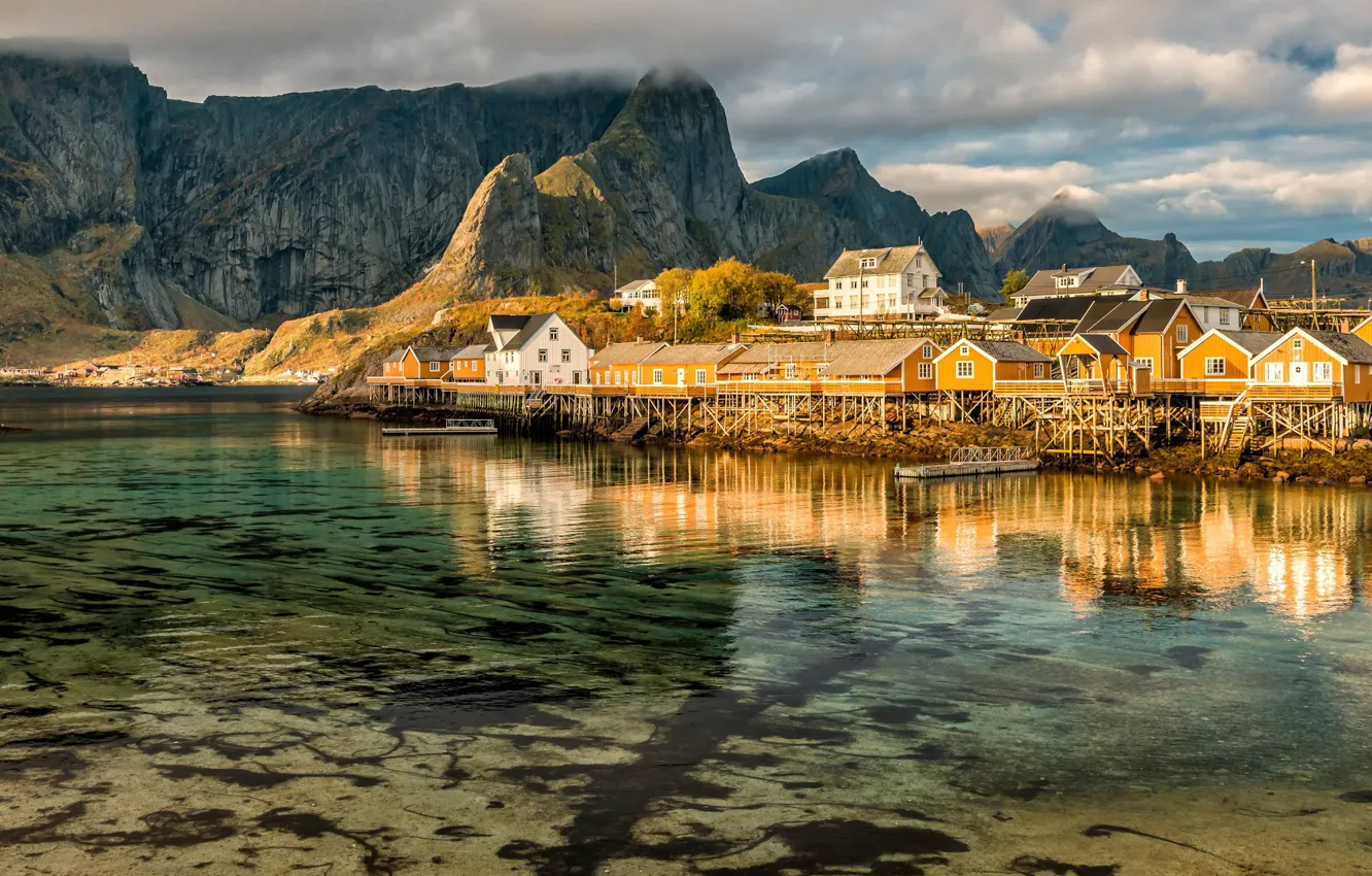 Фото обои облака, свет, пейзаж, горы, природа, синева, скалы, Норвегия