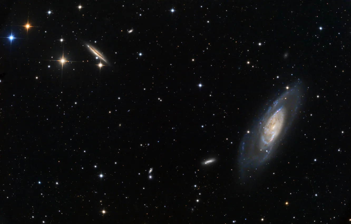 Фото обои галактика, Гончие Псы, в созвездии, M 106