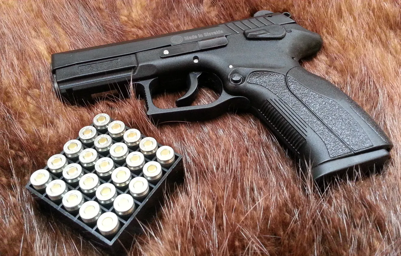 Фото обои пистолет, оружие, патроны