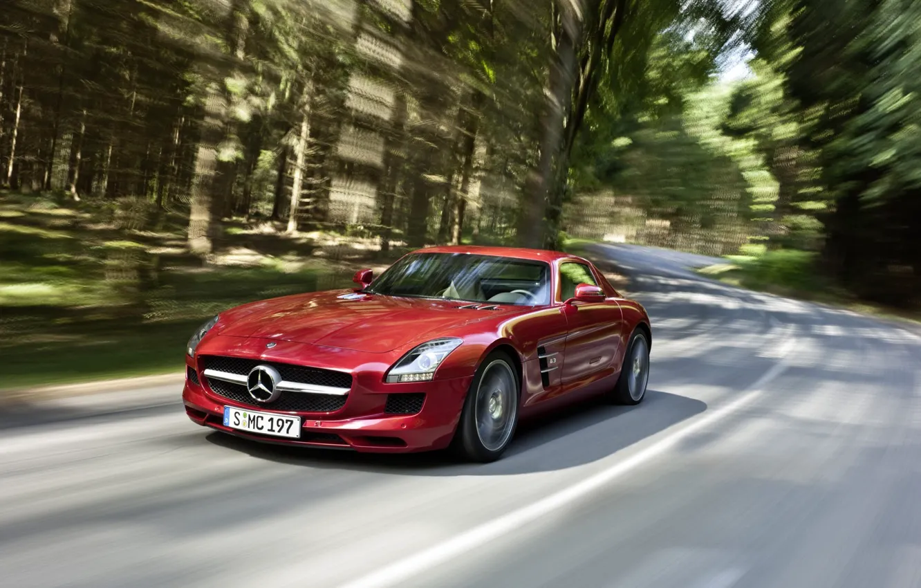 Фото обои красный, скорость, Mercedes, Benz, SLS AMG