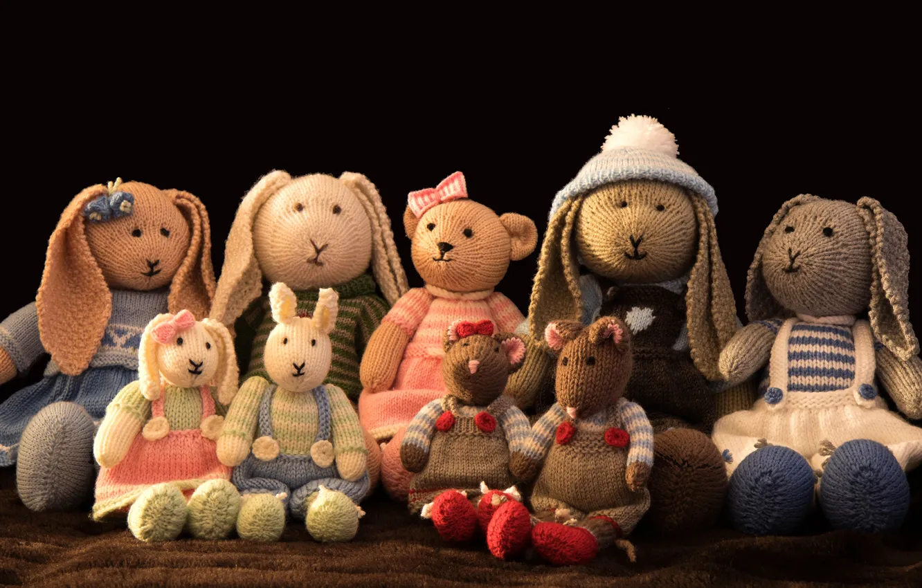 Фото обои детство, уют, стиль, ретро, одежда, игрушка, мышь, платье