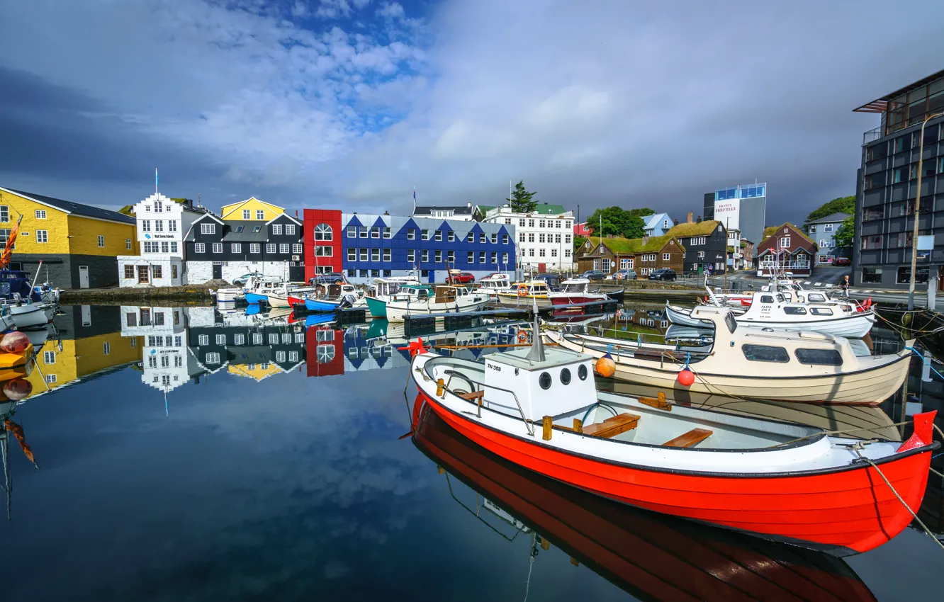Фото обои лодки, причал, Фарерские острова, Tórshavn