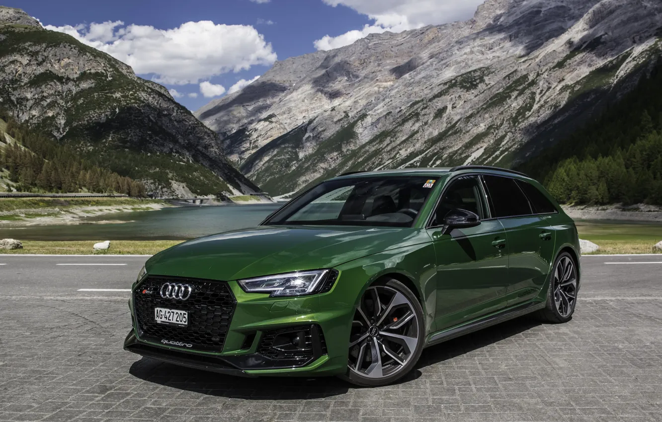 Green 6. Audi rs4 зеленый. Audi rs6 Green. Ауди rs6 Авант зеленый. Audi rs4 avant Green.