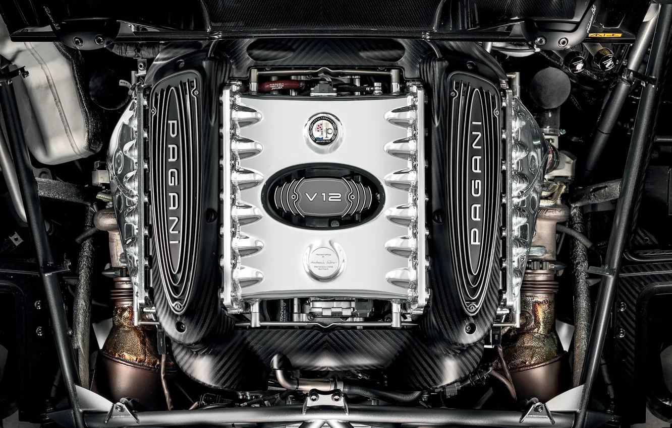 Фото обои Pagani, V12, Huayra, engine, Pagani Huayra BC Roadster
