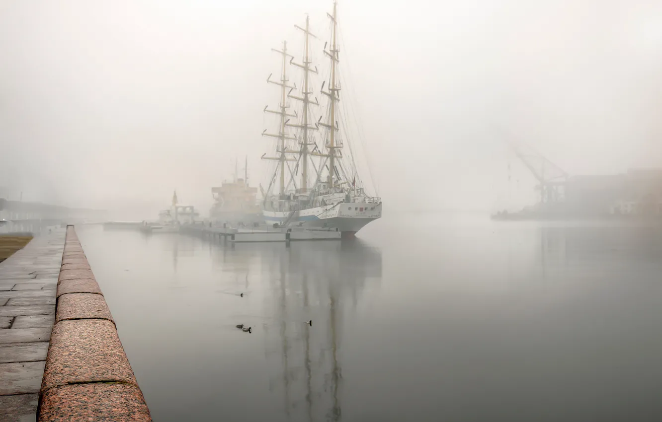Фото обои туман, парусник, Мир, Санкт-Петербург