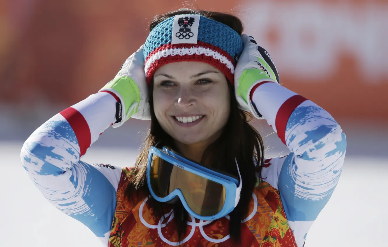 Фото обои Austria, world champion, ski, Sochi, Olympic champion, Anna Fenninger, Eisbar, Uvex