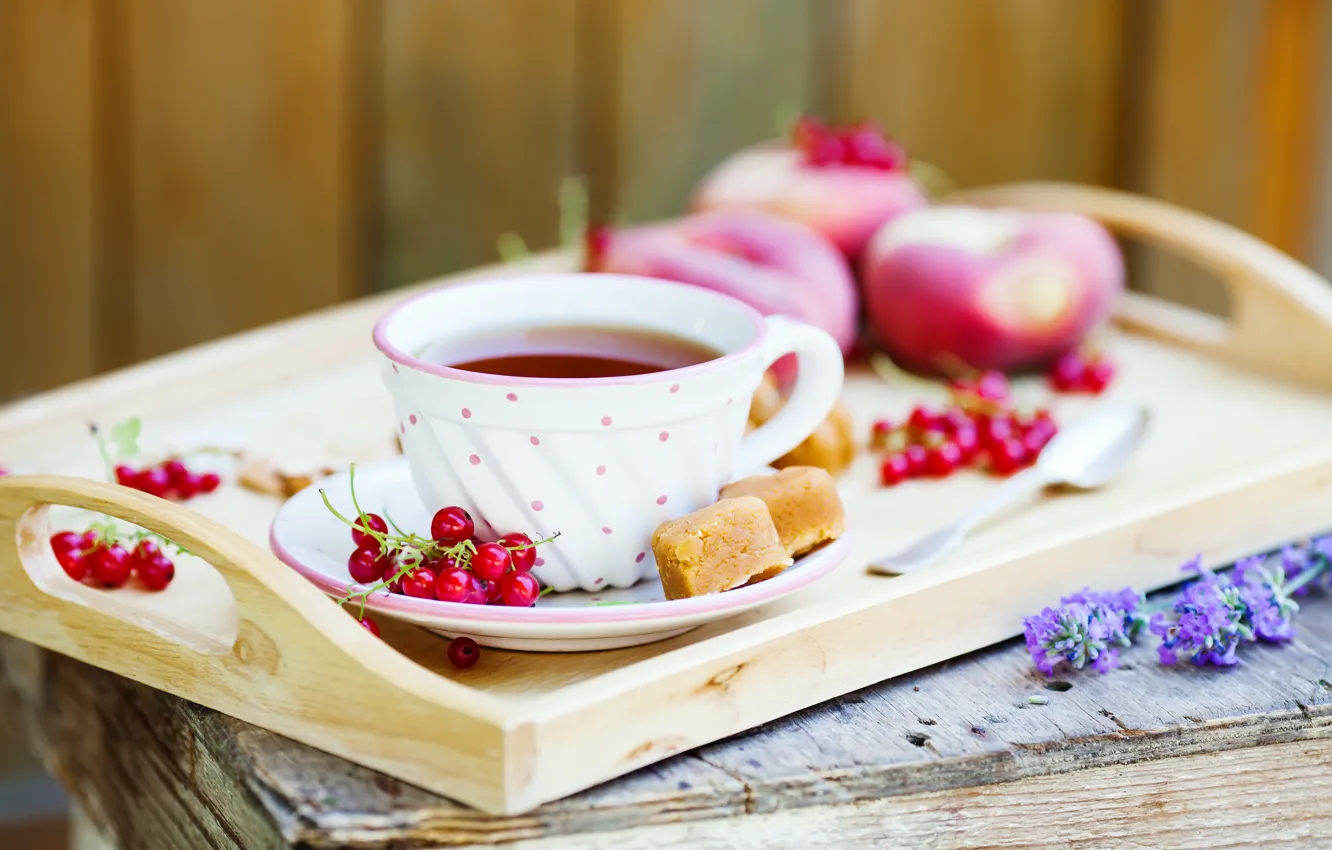 Фото обои чай, red, пирожное, фрукты, красная, персики, cake, смородина