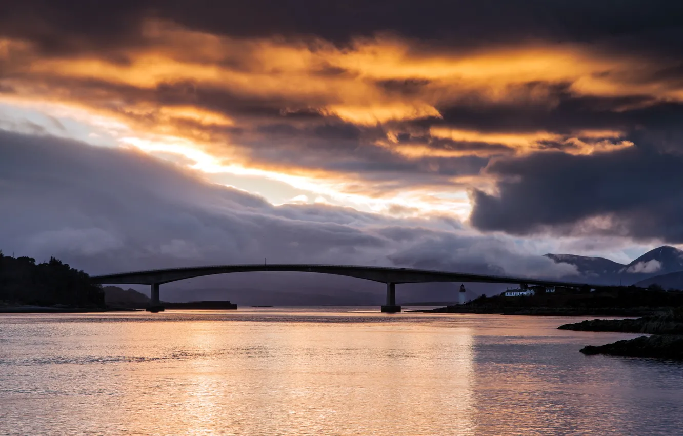 Фото обои Scotland, Bridge of Fire, Kyle of Lochalsh