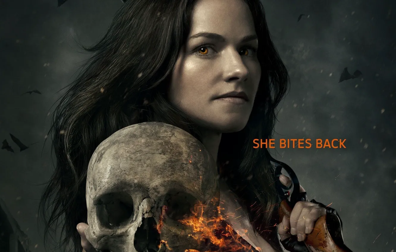 Фото обои fire, skull, flame, horror, gun, Van Helsing, weapon, woman