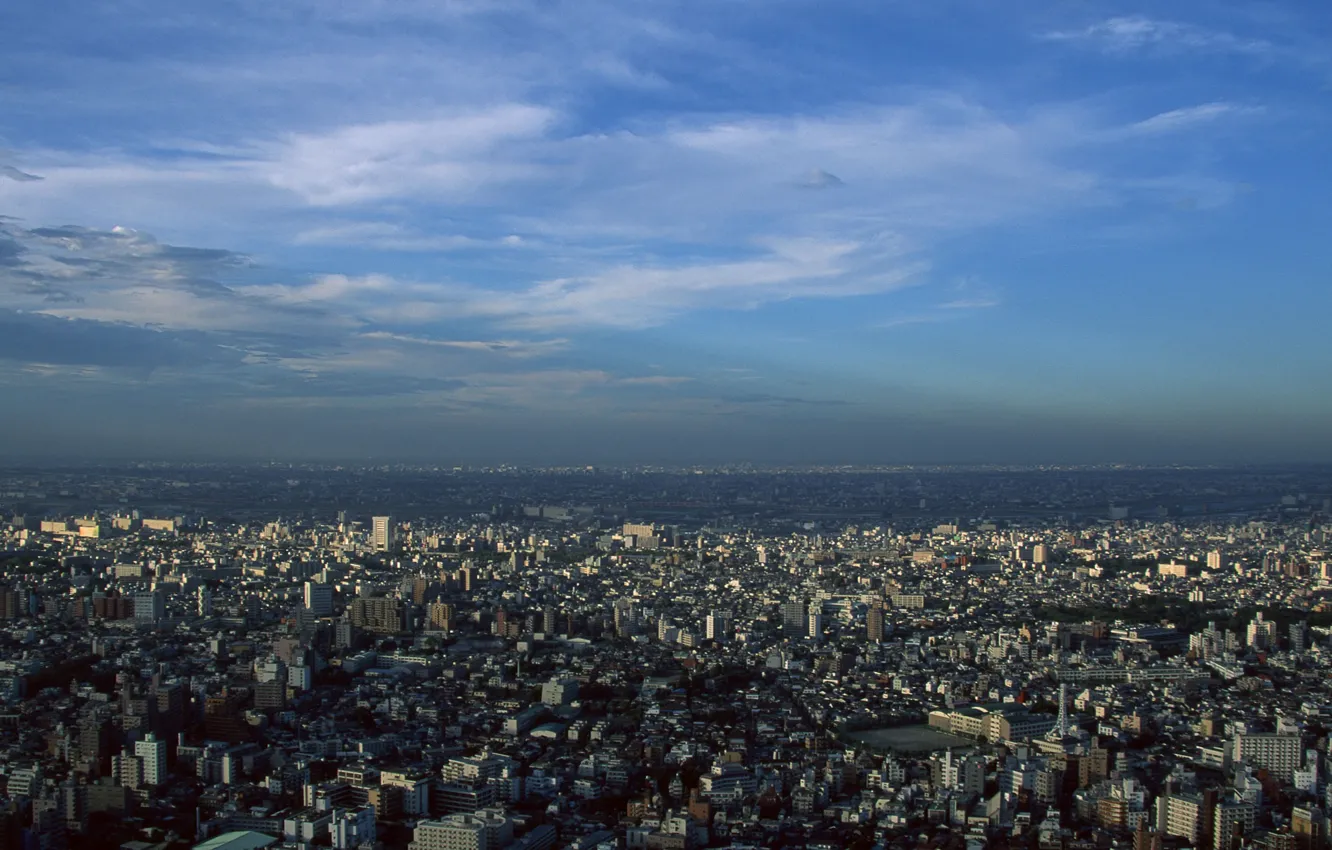 Фото обои небо, город, дома, Япония, Токио, вид сверху