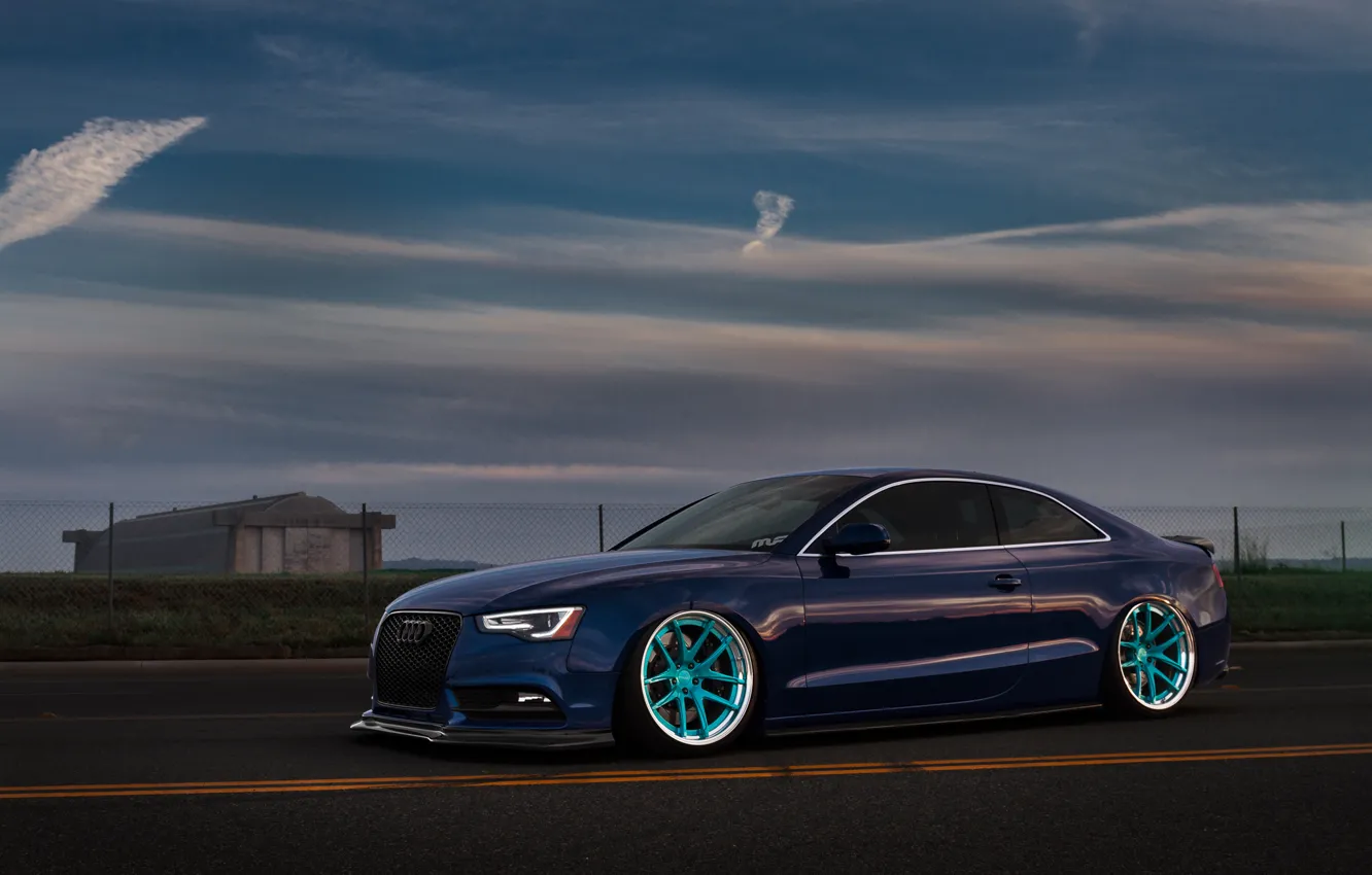 Фото обои Audi, Sky, Blue, RS5, Wheels